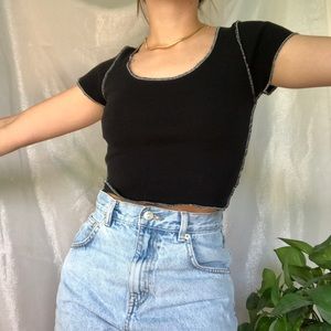 SOLD 🚫Brandy Melville Crop Top